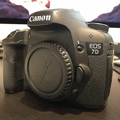 Used Canon EOS 7D 18MP Digital SLR Camera Body (Black)